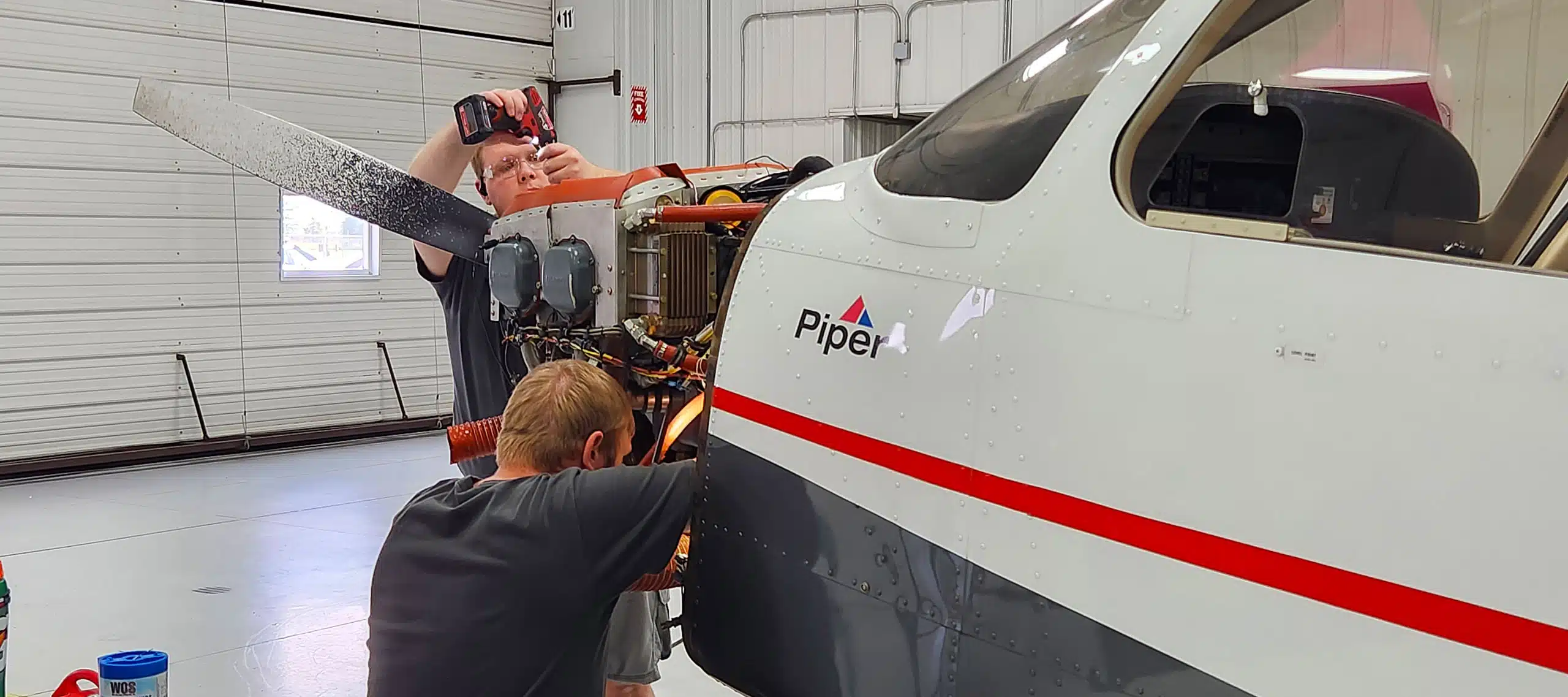 aircraft-maintenance-8ma-banner Aircraft maintenance, Eden Prairie MN